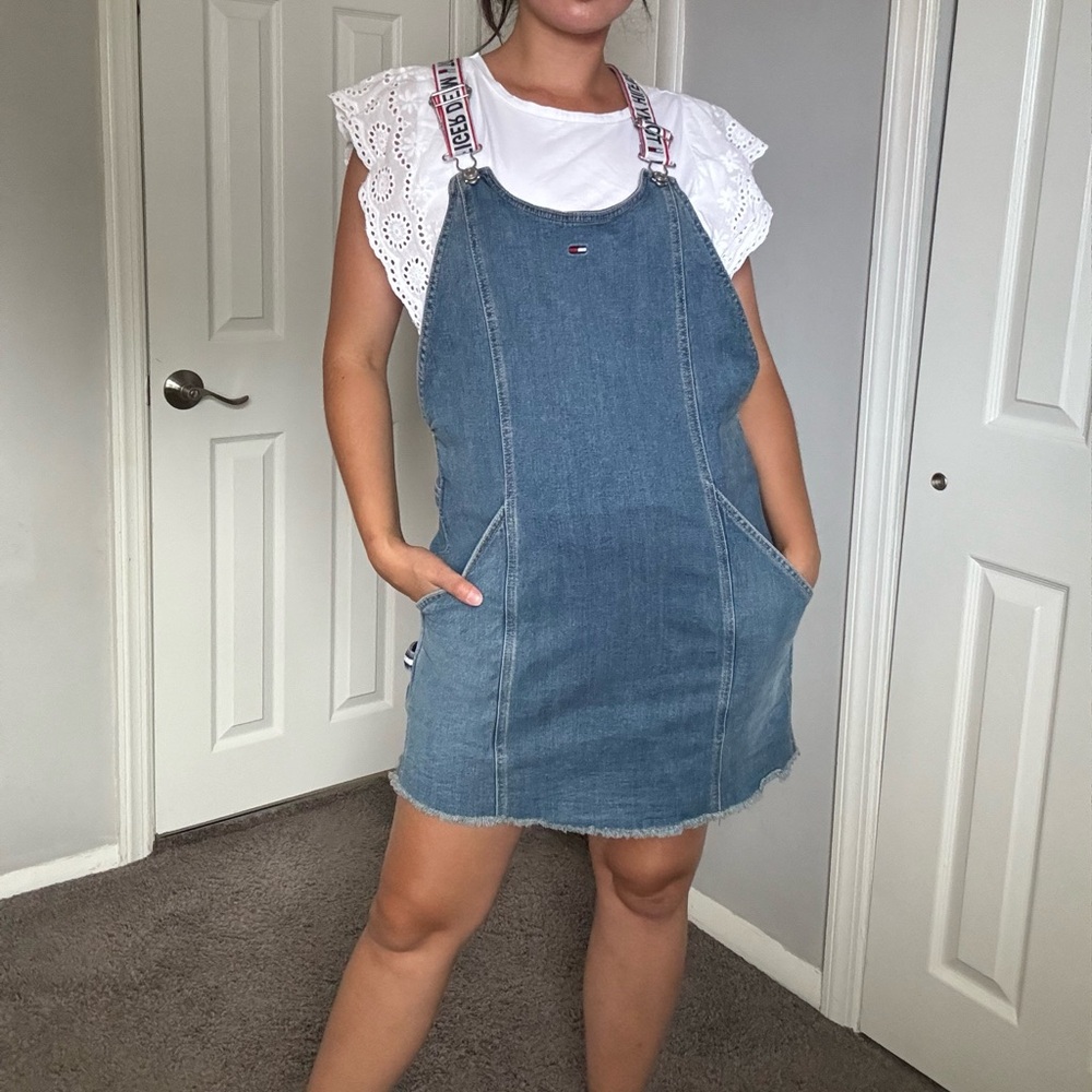 Tommy Hilfiger• y2k style denim overall short dress